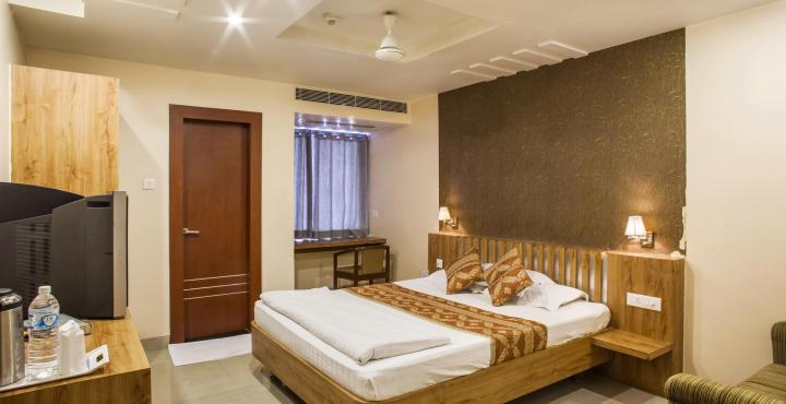 Hotel Tulsi Exotic Μποπάλ Εξωτερικό φωτογραφία