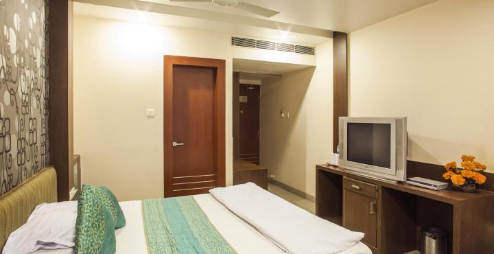 Hotel Tulsi Exotic Μποπάλ Εξωτερικό φωτογραφία