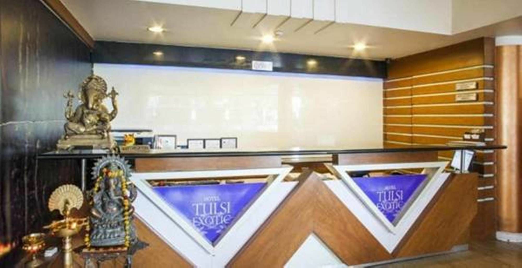 Hotel Tulsi Exotic Μποπάλ Εξωτερικό φωτογραφία